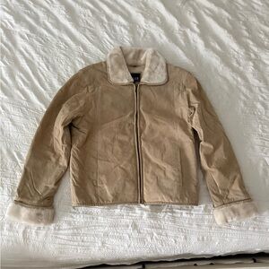 Beige suede leather with faux fur trim